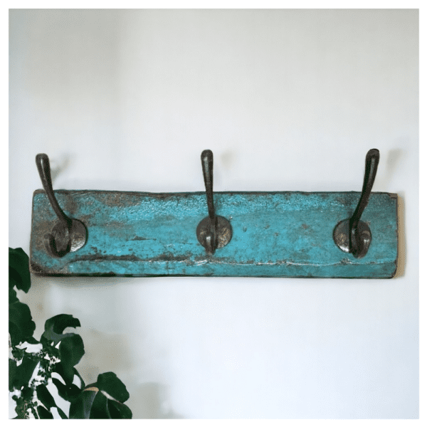 option 1 3-hook coat rack