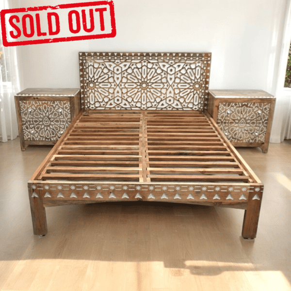 Queen bedframe - sold out