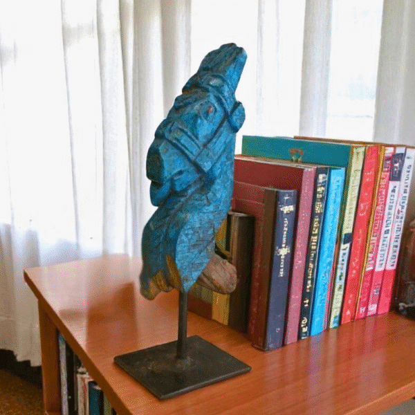 Hand-carved Wooden Primitive Horse Figurine - Image 2