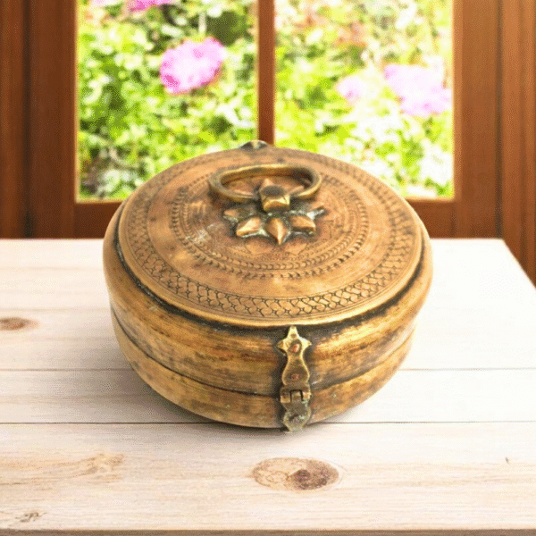 Vintage Brass Katordan Chapati Warmer Box - Image 24